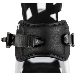 Fix Snowboard Nitro Staxx White -Boutique Dynafité 0fdf40e43a5bec1e455eb39e3cf4192ff12a8968 H23NITRBIN2264841 907